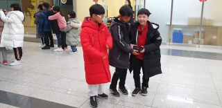 11.28 그루터기 아동센터 드론체험 관련사진